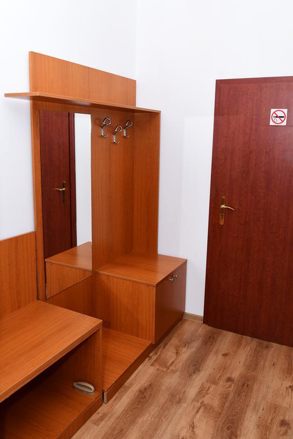 Select Hotel